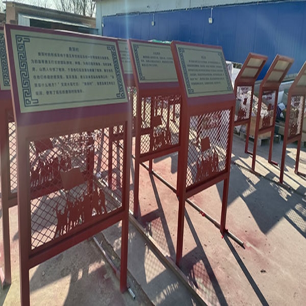 中式园林景观标识如何运用色彩体现文化内涵